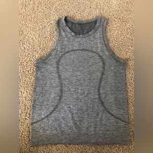 Lululemon grey tank